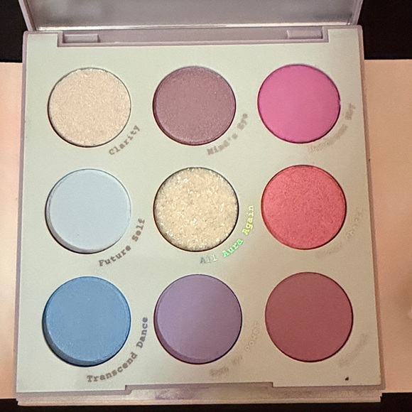 ColourPop Cloud Dye Palette with Pastel Hues BNIP 3 pallets inside - Picture 6 of 8